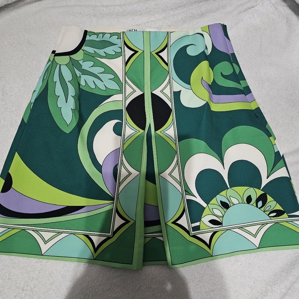 Zara Bold Wicked High Waisted Green Patterned Women's Skirt Xs